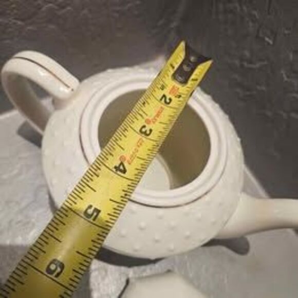 Hummel Tea Pot Set In original box Stormy Weather Umbrella Boy and Girl - Picture 7 of 10